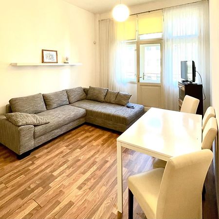 Apartments Valencia Карлови Вари Екстериор снимка