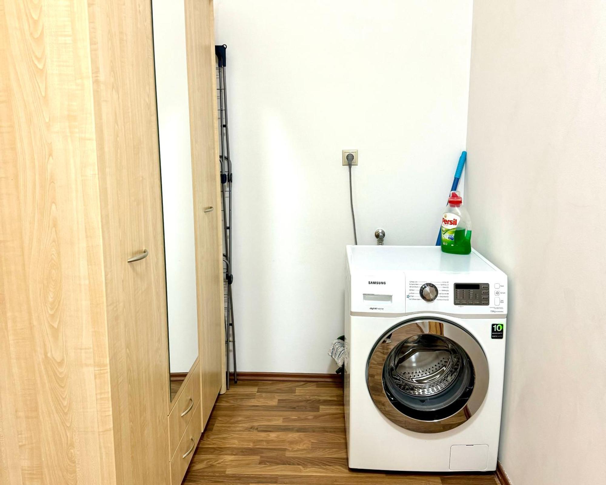 Apartments Valencia Карлови Вари Екстериор снимка